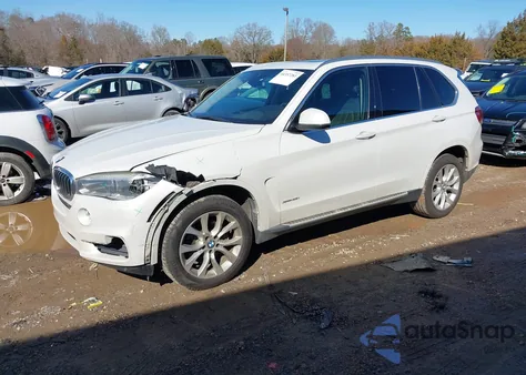 2015 BMW X5 xDrive35I z USA, uszkodzony, nr VIN 5UXKR0C51F0P09291